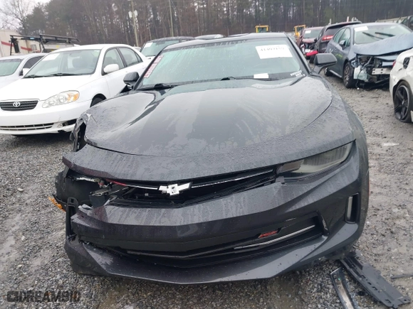 2018 Chevrolet Camaro 2LT with VIN 1G1FD1RS1J0132462, listed as a IAAI auction lot 41407159 with 78,279 mi miles. Bid and sale history available at carsss.com. Image 12.