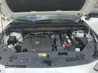 2022 Toyota Highlander XSE with VIN 5TDJZRAH7NS097169, listed as a Copart auction lot 54572455 with 86,007 mi miles and Salvage title. Bid and sale history available at DreamBid. Image 12.