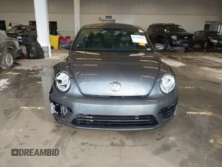 2018 Volkswagen Beetle S with VIN 3VWFD7AT6JM703758, listed as a IAAI auction lot 41381842 with 1 mi miles. Bid and sale history available at carsss.com. Image 12.