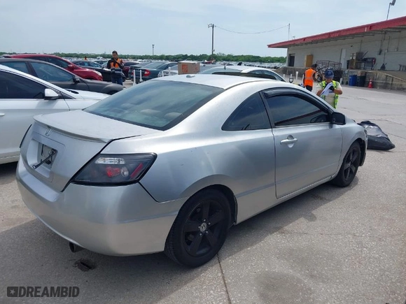 2006 Honda Civic Cpe EX with VIN 2HGFG11826H548720, listed as a IAAI auction lot 42017042 with 195,024 mi miles. Bid and sale history available at carsss.com. Image 4.