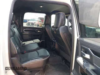 2022 Ram 2500 Laramie with VIN 3C6UR5FL0NG143918, listed as a IAAI auction lot 42373907 with 91,918 mi miles and . Bid and sale history available at DreamBid. Image 8.