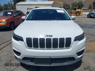 2020 Jeep Cherokee Latitude Plus z VIN 1C4PJLLB5LD625047, wystawiony jako IAAI lot #42246428 z przebiegiem 69 625 mil mil oraz . Historia ofert i sprzedaży dostępna na DreamBid. Obrazek 12.