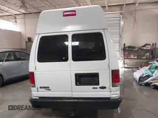 2011 Ford Econoline Cargo Commercial with VIN 1FTNS1EW0BDA60746, listed as a IAAI auction lot 41346661 with 117,363 mi miles. Bid and sale history available at carsss.com. Image 17.