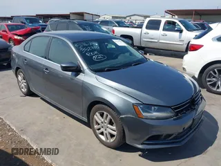 2017 Volkswagen Jetta S с VIN 3VW2B7AJ1HM352710, выставлен на аукционе IAAI как лот 42347546 с пробегом 185 958 миль миль и . История ставок и продаж доступна на DreamBid. Изображение 1.