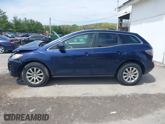 2011 Mazda CX-7 i Sport with VIN JM3ER2BM2B0402765, listed as a IAAI auction lot 42095402 with 206,502 mi miles and . Bid and sale history available at carsss.com. Image 14.