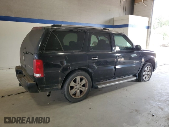 2006 Cadillac Escalade z VIN 1GYEK63N56R139033, wystawiony jako Copart lot #59661465 z przebiegiem Nie podano mil oraz Czysty tytuł • Clean title. Historia ofert i sprzedaży dostępna na DreamBid. Obrazek 3.