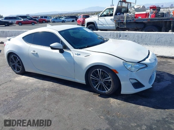 2015 Scion FR-S with VIN JF1ZNAA12F9709707, listed as a IAAI auction lot 41545940 with 107,575 mi miles. Bid and sale history available at carsss.com. Image 1.