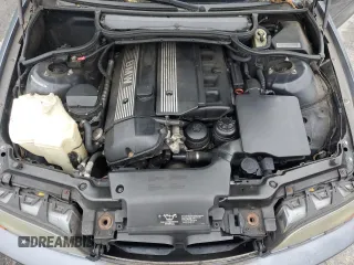 2001 BMW 3 Series 325Ci z VIN WBABN33461JW48543, wystawiony jako Copart lot #58722205 z przebiegiem 188 213 mil mil oraz Szkoda całkowita • Salvage title. Historia ofert i sprzedaży dostępna na DreamBid. Obrazek 11.