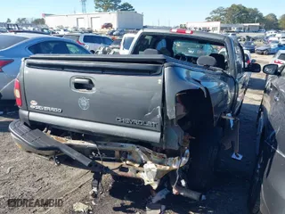 2001 Chevrolet Silverado 1500 LS with VIN 2GCEC19V711258782, listed as a IAAI auction lot 41352234 with 184,348 mi miles. Bid and sale history available at carsss.com. Image 6.