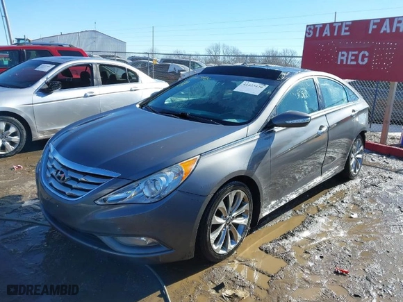2012 Hyundai Sonata 2.0T SE with VIN 5NPEC4ABXCH411840, listed as a IAAI auction lot 41423420 with 161,181 mi miles. Bid and sale history available at carsss.com. Image 2.