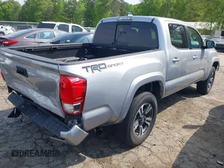 2017 Toyota Tacoma SR5 with VIN 5TFAZ5CN3HX042874, listed as a IAAI auction lot 42022752 with 104,013 mi miles and . Bid and sale history available at carsss.com. Image 4.