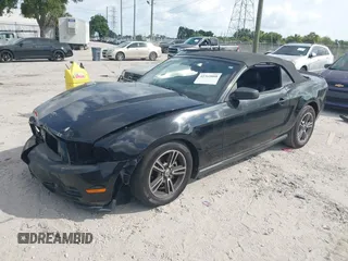 2010 Ford Mustang V6 с VIN 1ZVBP8EN8A5167067, выставлен на аукционе IAAI как лот 42365888 с пробегом 171 500 миль миль и . История ставок и продаж доступна на DreamBid. Изображение 2.