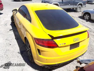 2019 Audi TTS z VIN TRUA1AFV0K1002375, wystawiony jako Copart lot #43124632 z przebiegiem 25 607 mil mil oraz . Historia ofert i sprzedaży dostępna na DreamBid. Obrazek 3.