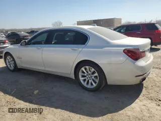 2015 BMW 7 Series 740Li with VIN WBAYE4C54FD947298, listed as a Copart auction lot 48323785 with 81,570 mi miles and Salvage Title. Bid and sale history available at DreamBid. Image 2.