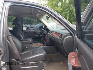 2008 Chevrolet Suburban LTZ with VIN 3GNFK16368G198691, listed as a IAAI auction lot 42305176 with 273,814 mi miles and . Bid and sale history available at DreamBid. Image 5.