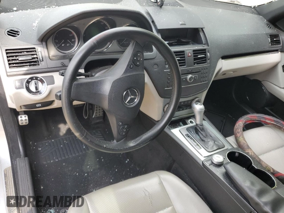 2011 Mercedes-Benz C 300 Sport с VIN WDDGF5EB2BA517095, выставлен на аукционе Copart как лот 57162275 с пробегом Не указан миль и Списание • Salvage title. История ставок и продаж доступна на DreamBid. Изображение 8.