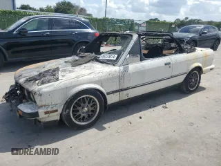 1987 BMW 3 Series z VIN WBABB2303H1943139, wystawiony jako Copart lot #65233074 z przebiegiem Nie podano mil oraz Nie do naprawy. Historia ofert i sprzedaży dostępna na DreamBid. Obrazek 1.