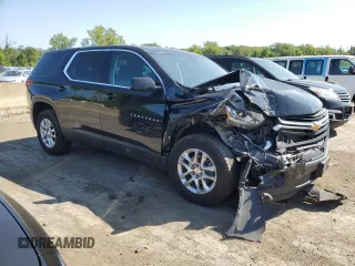 2019 Chevrolet Traverse LS with VIN 1GNEVFKW4KJ184780, listed as a Copart auction lot 68720194 with 95,565 mi miles and Salvage Title. Bid and sale history available at carsss.com. Image 4.