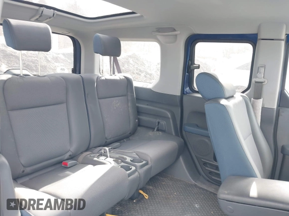 2003 Honda Element EX with VIN 5J6YH28573L045411, listed as a IAAI auction lot 41738268 with 84,077 mi miles and . Bid and sale history available at DreamBid. Image 8.