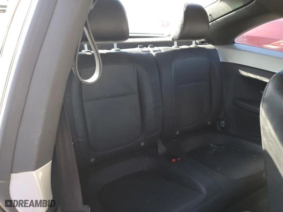 2012 Volkswagen Beetle 2.5L w/Sun/Sound/Nav PZEV with VIN 3VWHP7AT4CM659410, listed as a Copart auction lot 80688104 with 0 mi miles and Salvage Title. Bid and sale history available at carsss.com. Image 10.