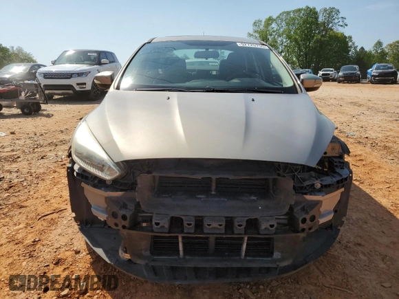 2015 Ford Focus SE with VIN 1FADP3F24FL227311, listed as a Copart auction lot 52725755 with 130,119 mi miles and Salvage Title. Bid and sale history available at carsss.com. Image 5.