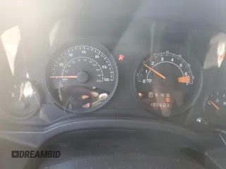 2014 Jeep Patriot Sport z VIN 1C4NJPBA9ED769615, wystawiony jako Copart lot #56385725 z przebiegiem 185 603 mil mil oraz Szkoda całkowita • Salvage title. Historia ofert i sprzedaży dostępna na DreamBid. Obrazek 9.