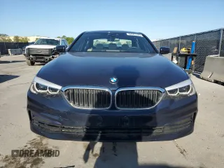 2019 BMW 5 Series 530e xDrive with VIN WBAJB1C51KB376996, listed as a Copart auction lot 52581175 with 42,369 mi miles and Salvage title. Bid and sale history available at DreamBid. Image 5.