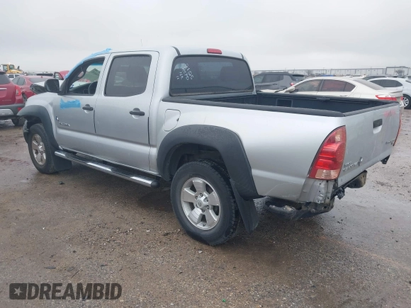 2008 Toyota Tacoma PreRunner with VIN 3TMJU62N78M064162, listed as a IAAI auction lot 41544142 with 195,525 mi miles. Bid and sale history available at carsss.com. Image 3.