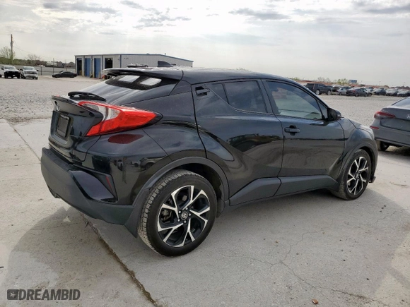 2020 Toyota C-HR LE with VIN NMTKHMBX0LR104121, listed as a Copart auction lot 50698805 with 70,999 mi miles and Salvage Title. Bid and sale history available at carsss.com. Image 3.