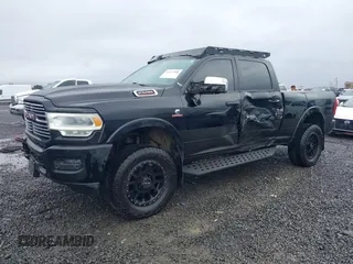 2019 Ram 2500 Laramie with VIN 3C6UR5FL7KG548833, listed as a IAAI auction lot 41557588 with 169,414 mi miles. Bid and sale history available at carsss.com. Image 17.