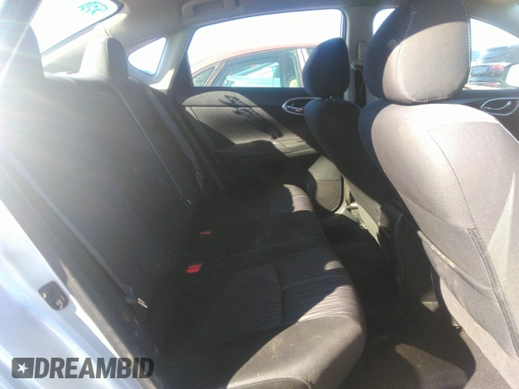 2017 Nissan Sentra S z VIN 3N1AB7AP6HY372790, wystawiony jako IAAI lot #41424894 z przebiegiem 107 539 mil mil oraz . Historia ofert i sprzedaży dostępna na DreamBid. Obrazek 8.