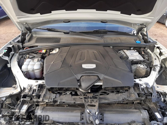 2020 Porsche Cayenne z VIN WP1AA2AY1LDA10064, wystawiony jako Copart lot #73385652 z przebiegiem 14 048 mil mil oraz . Historia ofert i sprzedaży dostępna na DreamBid. Obrazek 11.