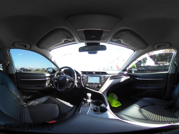 2020 Toyota Camry SE z VIN 4T1G11AK3LU312906, wystawiony jako IAAI lot #42370015 z przebiegiem 67 382 mil mil oraz . Historia ofert i sprzedaży dostępna na DreamBid. Obrazek 19.