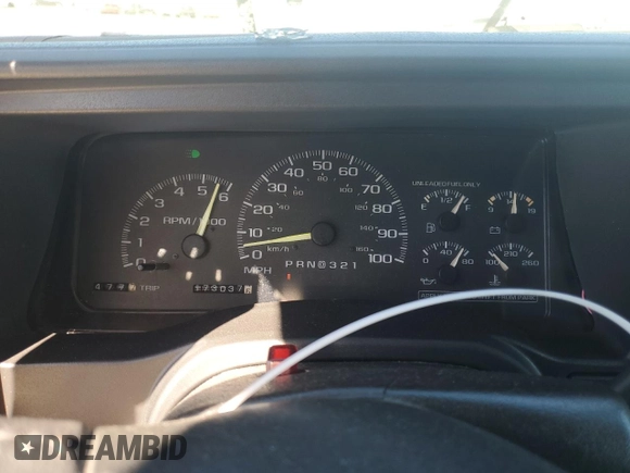 1999 Chevrolet Suburban with VIN 1GNEC16R1XJ394144, listed as a Copart auction lot 50418185 with 173,037 mi miles and Salvage title. Bid and sale history available at DreamBid. Image 9.