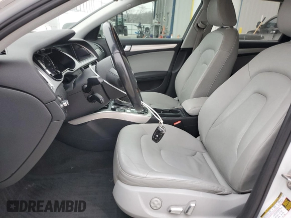 2015 Audi allroad A4 Premium Plus z VIN WA1UFAFL6FA124116, wystawiony jako Copart lot #43871975 z przebiegiem 136 288 mil mil oraz Szkoda całkowita • Salvage title. Historia ofert i sprzedaży dostępna na DreamBid. Obrazek 7.