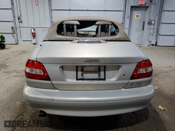 2004 Volvo C70 with VIN YV1NC63D94J041204, listed as a Copart auction lot 81899504 with 0 mi miles and Salvage Title. Bid and sale history available at carsss.com. Image 6.