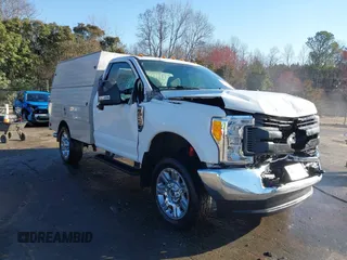 2017 Ford F-250 XLT with VIN 1FTBF2B68HED91160, listed as a IAAI auction lot 41769830 with 113,173 mi miles and . Bid and sale history available at DreamBid. Image 1.