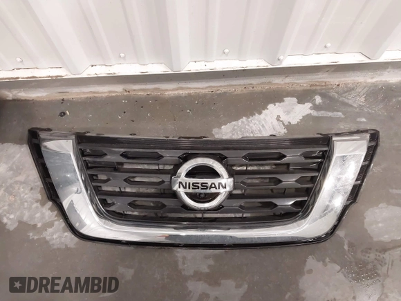 2017 Nissan Pathfinder SV with VIN 5N1DR2MN2HC658577, listed as a IAAI auction lot 41477472 with 40,231 mi miles and . Bid and sale history available at DreamBid. Image 12.
