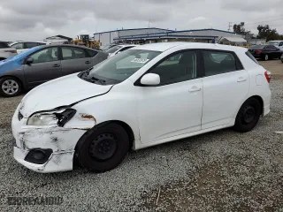 2009 Toyota Matrix S with VIN 2T1KE40E39C016435, listed as a Copart auction lot 46533975 with 181,291 mi miles and Salvage Title. Bid and sale history available at carsss.com. Image 1.