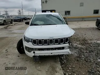 2024 Jeep Compass Sport with VIN 3C4NJDAN2RT114666, listed as a Copart auction lot 60560255 with 28,366 mi miles and Salvage title. Bid and sale history available at DreamBid. Image 15.