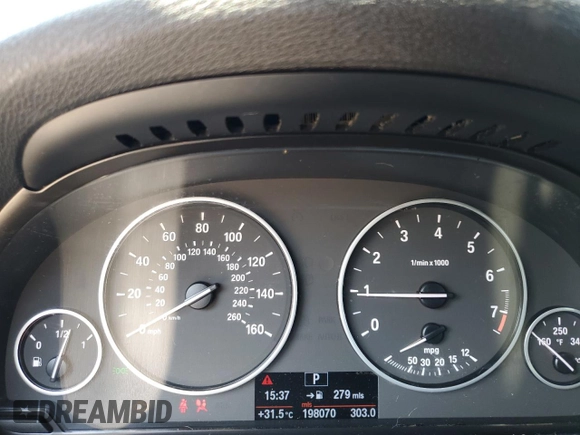 2012 BMW X3 28i with VIN 5UXWX5C53CL727323, listed as a Copart auction lot 53042285 with 198,070 mi miles and Salvage Title. Bid and sale history available at DreamBid. Image 9.