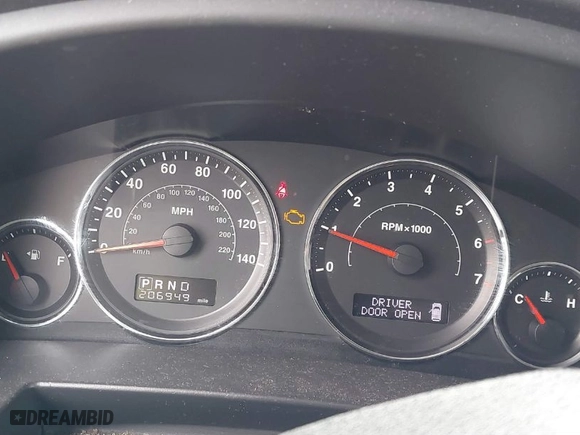 2010 Jeep Commander Sport with VIN 1J4RG4GK1AC158407, listed as a IAAI auction lot 41883678 with 206,949 mi miles. Bid and sale history available at carsss.com. Image 7.
