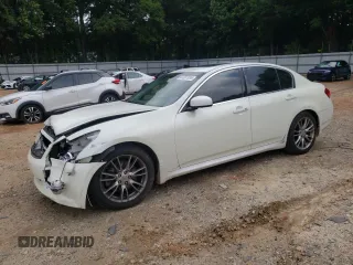 2008 Infiniti G35 Journey z VIN JNKBV61E68M215957, wystawiony jako Copart lot #61387995 z przebiegiem 133 328 mil mil oraz Szkoda całkowita • Salvage title. Historia ofert i sprzedaży dostępna na DreamBid. Obrazek 1.