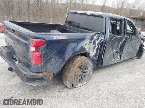 2021 Chevrolet Silverado 1500 Custom Trail Boss with VIN 1GCPYCEF1MZ433544, listed as a IAAI auction lot 41240358 with 71,041 mi miles and . Bid and sale history available at DreamBid. Image 3.