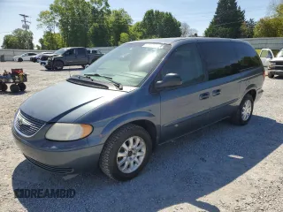 2002 Chrysler Town & Country LX с VIN 2C4GP44332R568449, выставлен на аукционе Copart как лот 53112465 с пробегом 137 589 миль миль и Списание • Salvage title. История ставок и продаж доступна на DreamBid. Изображение 1.