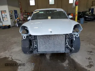 2024 Porsche Cayenne with VIN WP1AA2AY3RDA12553, listed as a Copart auction lot 60829645 with 4,975 mi miles and Salvage title. Bid and sale history available at DreamBid. Image 5.