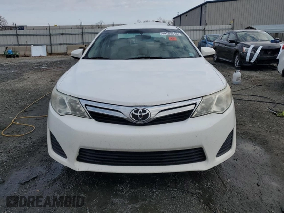 2013 Toyota Camry L with VIN 4T1BF1FK0DU239788, listed as a Copart auction lot 44190345 with 190,543 mi miles and Salvage Title. Bid and sale history available at DreamBid. Image 5.