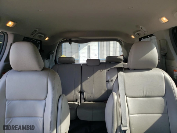 2015 Toyota Sienna XLE with VIN 5TDYK3DC3FS632368, listed as a Copart auction lot 48504635 with 188,448 mi miles and Salvage Title. Bid and sale history available at carsss.com. Image 10.