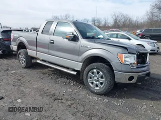 2014 Ford F-150 XL with VIN 1FTFX1EF0EFA99464, listed as a IAAI auction lot 41802971 with 146,091 mi miles. Bid and sale history available at carsss.com. Image 1.