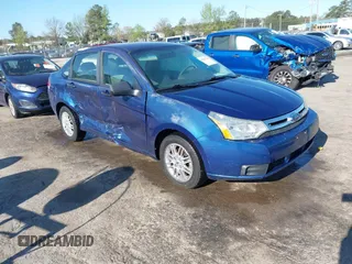 2009 Ford Focus SE with VIN 1FAHP35NX9W256957, listed as a IAAI auction lot 41963218 with 95,764 mi miles. Bid and sale history available at carsss.com. Image 1.